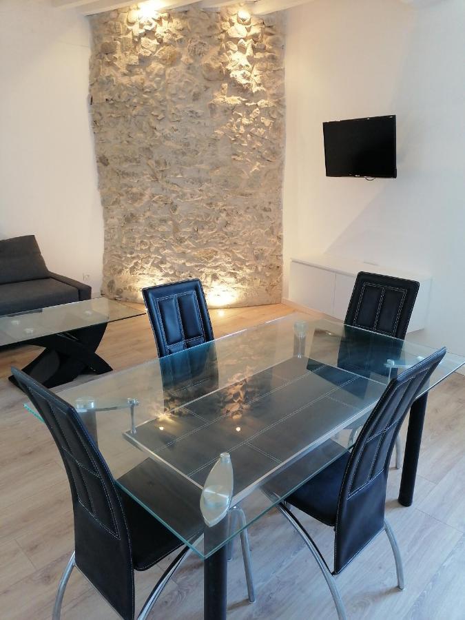 Au Thiernois Apartment Thiers Bagian luar foto
